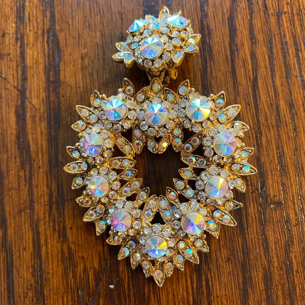 THELMA DEUTSCH EARRINGS: LARGE HEART BOREALIS STONES ENCRUSTED WITH RHINESTONES